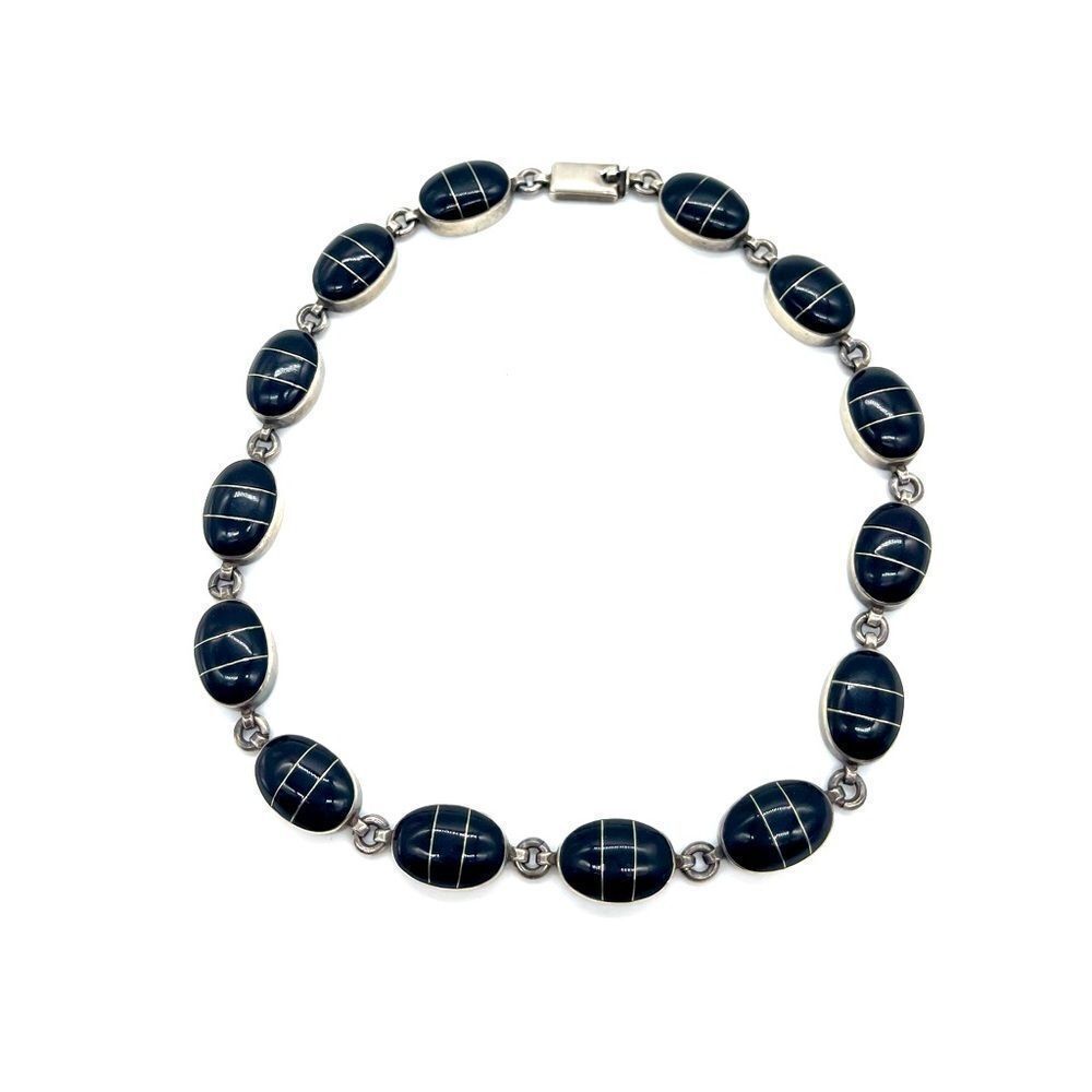 Onyx 9 T Sterling Silver Necklace